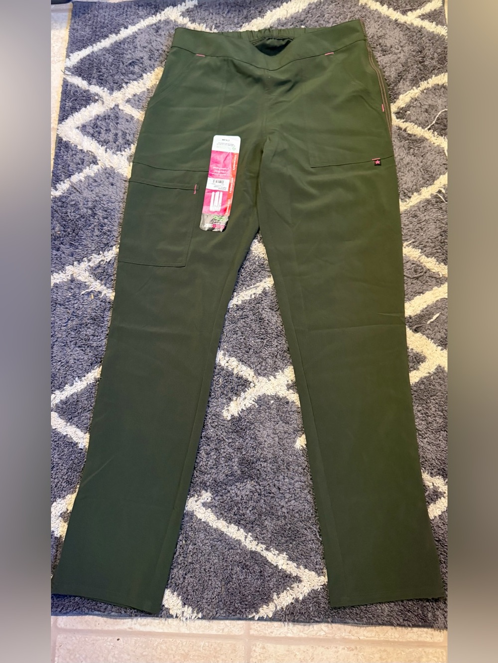 Scrub star woman’s Olive Green sm. nursing scrub Pants - Stretch Workwear! New!